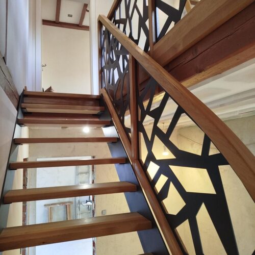 Exklusive Holztreppen für Klosterneuburg